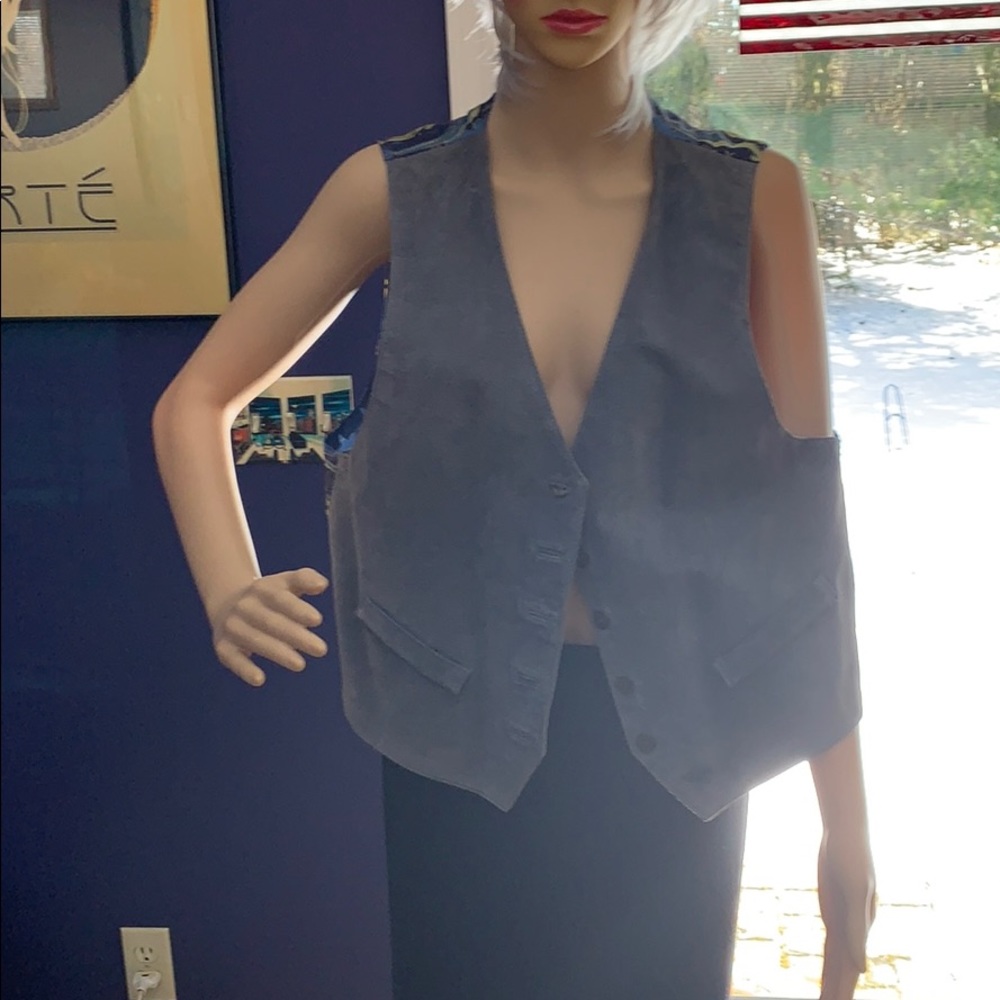 SLEEVELESS SUEDE VEST-beautiful soft blue